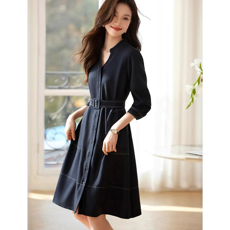 Vestido Midi Listrado de Mangas Compridas